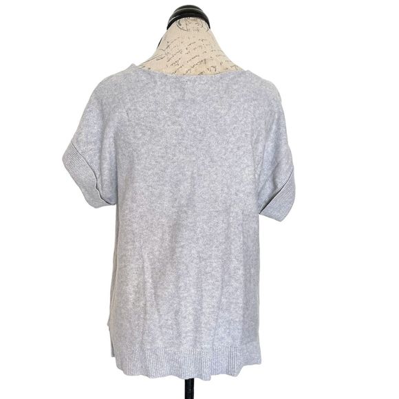Dip Womens Sweater Top Size Medium Gray Short Sleeve Ribbed Roll Neckline Slit - Picture 3 of 12